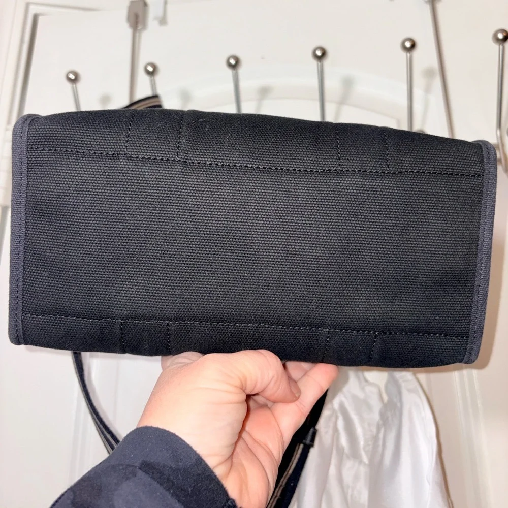 COACH Cargo Tote 26 Black Canvas Crossbody Bag - Excellent Condition - Picture 6 of 14